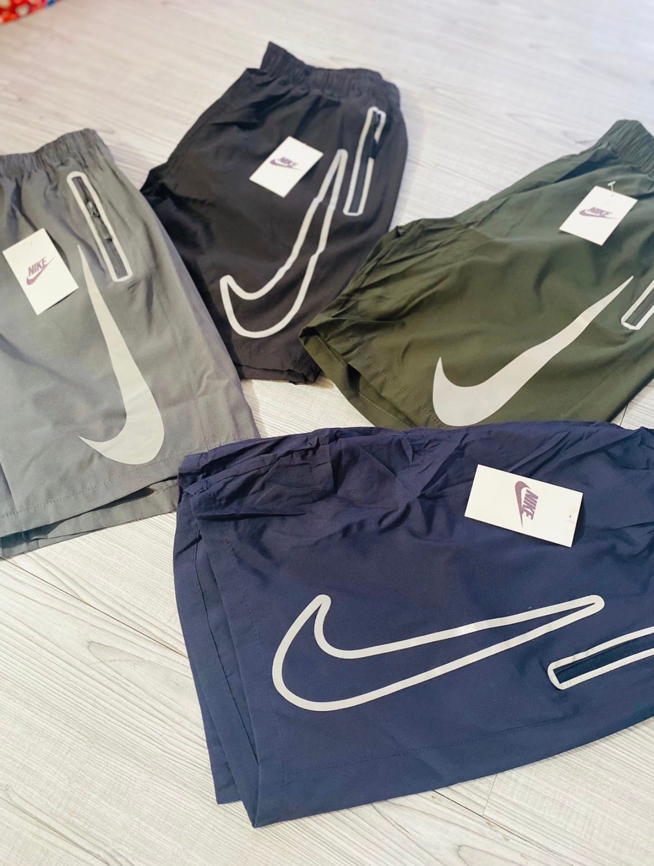10 shorts NIKE secado rapido